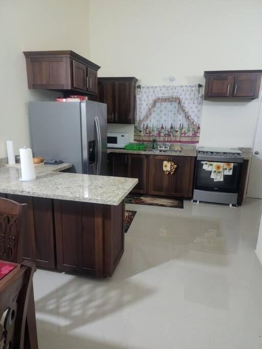Stonebrook Manor Villa Chateau 팰머스 외부 사진