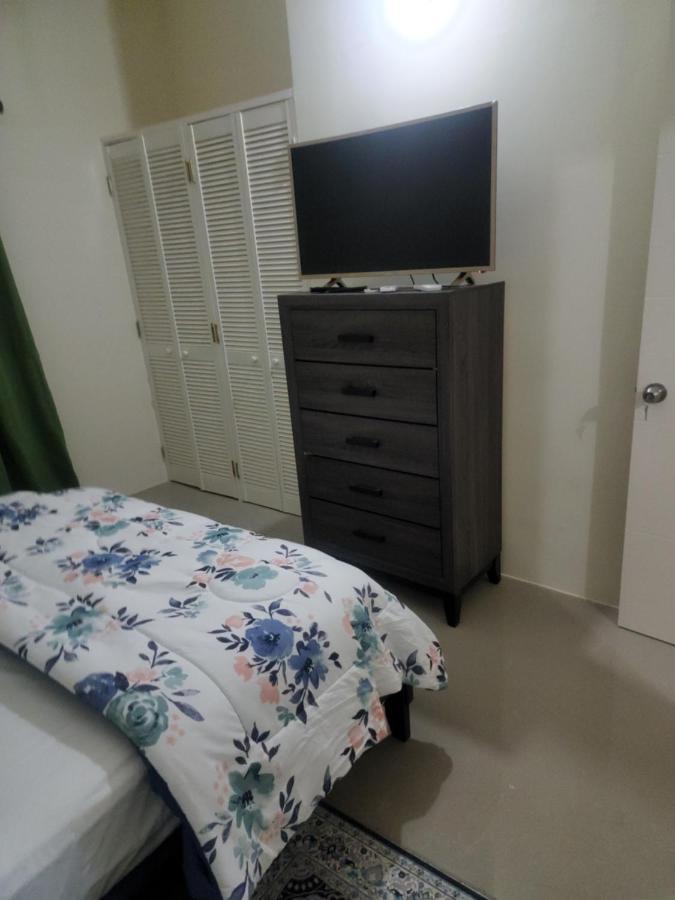 Stonebrook Manor Villa Chateau 팰머스 외부 사진